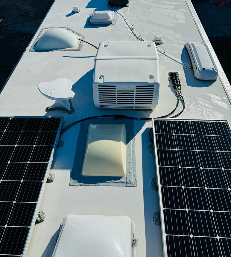 RV Roof & Solar Panel Inspection